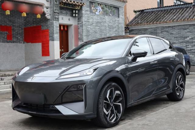 Used Deepal S07 2025 285Max Huawei Qiankun Intelligent Driving ADS SE Range-Extended Version