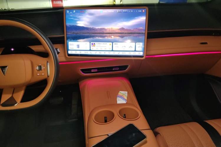 Used Deepal S07 2025 285Max Huawei Qiankun Intelligent Driving ADS SE Range-Extended Version Audio And AC Panel