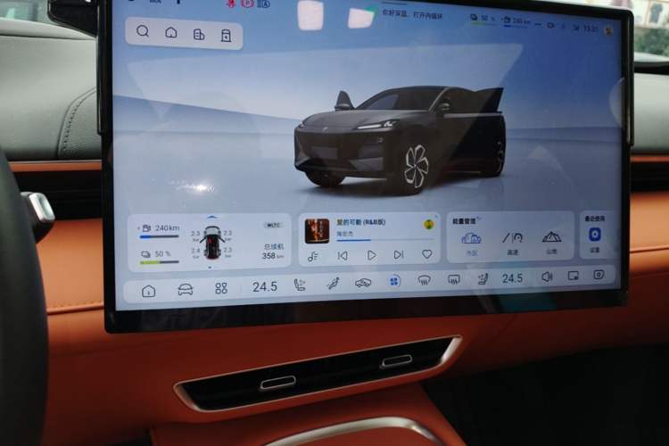 Used Deepal S07 2025 Deepal Intelligent Driving AD PRO Range-Extended Version Audio And AC Panel