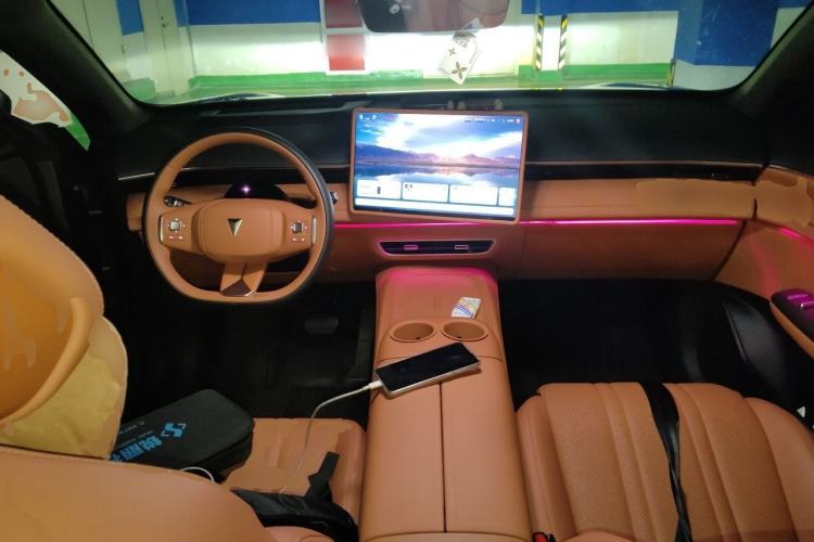 Used Deepal S07 2025 285Max Huawei Qiankun Intelligent Driving ADS SE Range-Extended Version Center Console