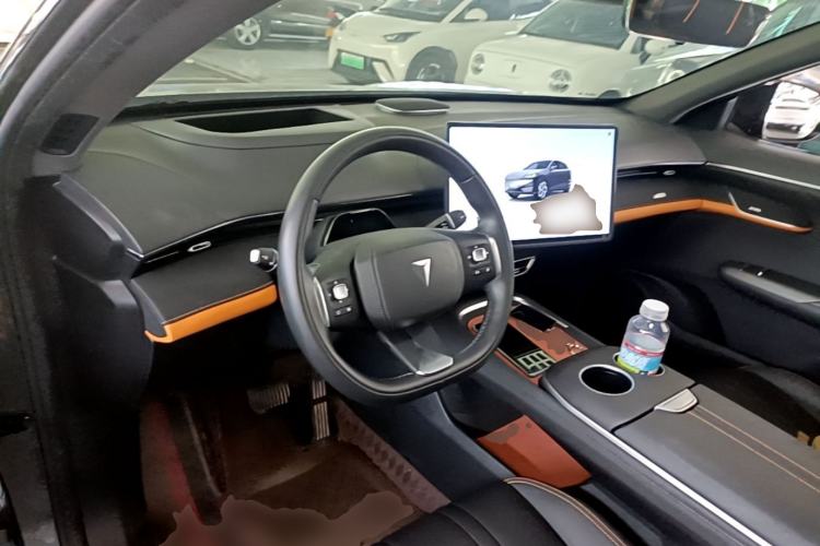 Used Deepal S07 2025 Deepal 520Max AD PRO Pure Electric Model with Advanced Driving Assist Center Console