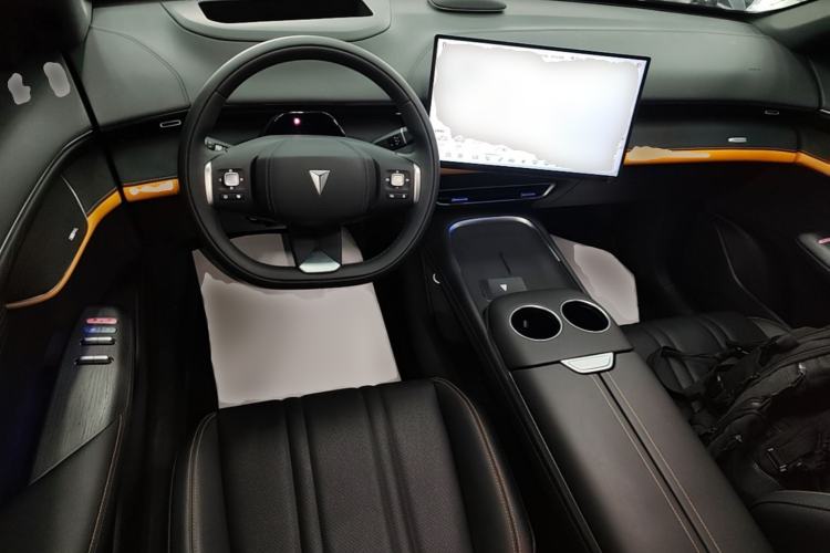 Used Deepal S07 2025 215Max Deep Blue Intelligent Driving AD PRO Range-Extended Version Center Console