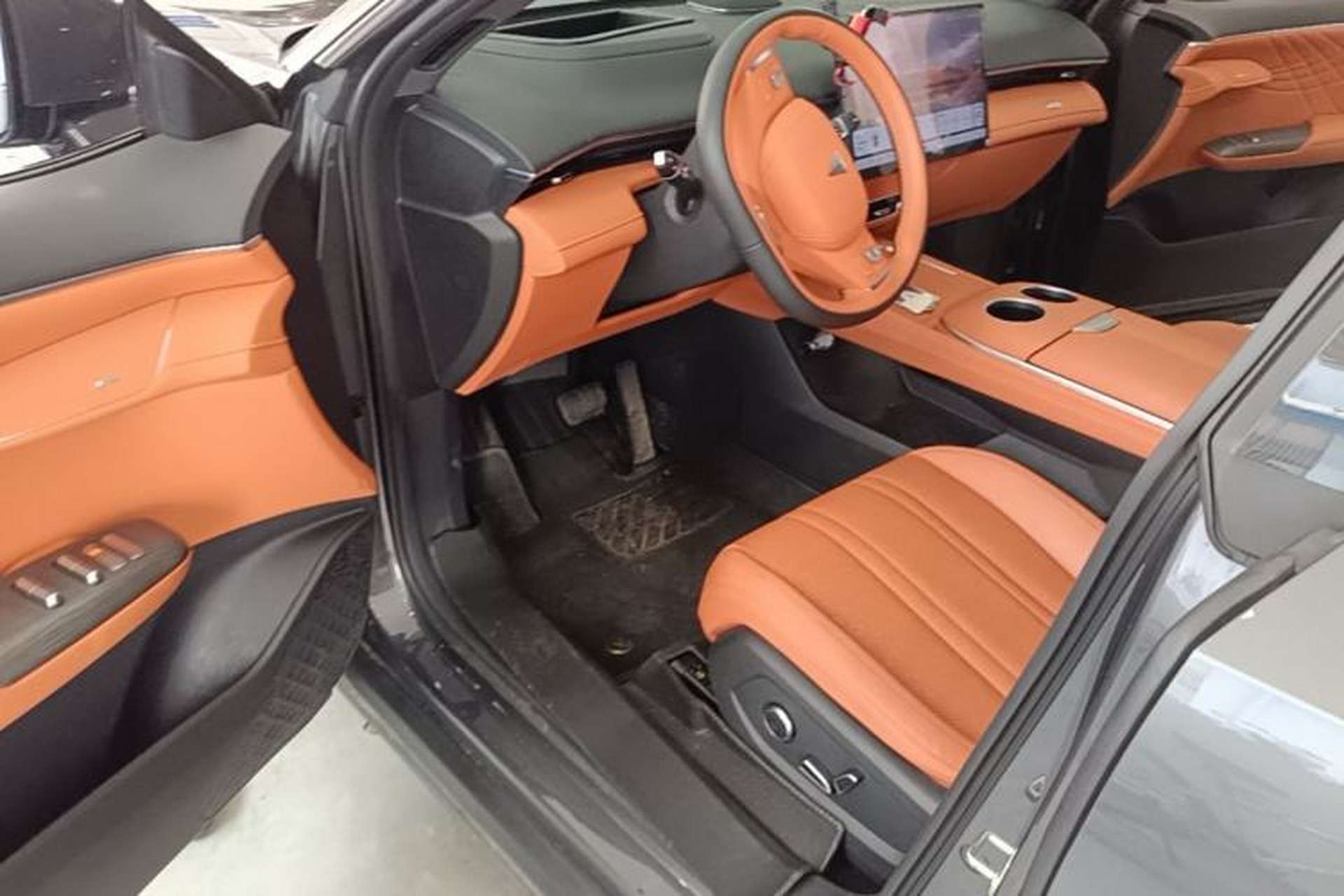 Used Deepal S07 2025 520Max Huawei Qiankun Intelligent Driving ADS SE Pure-Electric Version Driver Seat