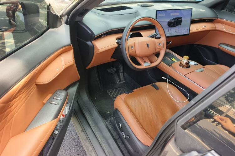 Used Deepal S07 2025 215Max Deep Blue Intelligent Driving AD PRO Range-Extended Version Driver Seat
