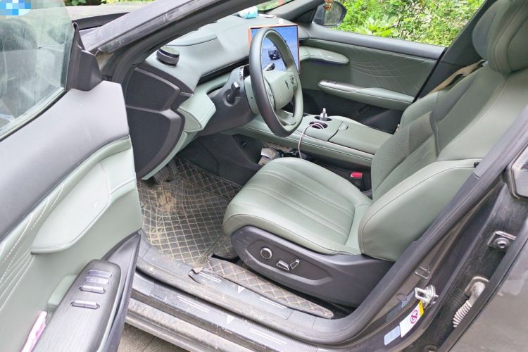 Used Deepal S07 2025 215Max Huawei Qiankun Intelligent Driving ADS SE Range-Extended Version Driver Seat