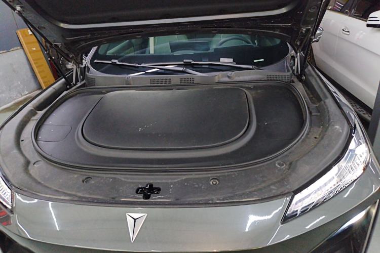 Used Deepal S07 2025 215Max Deep Blue Intelligent Driving AD PRO Range-Extended Version Engine Bay