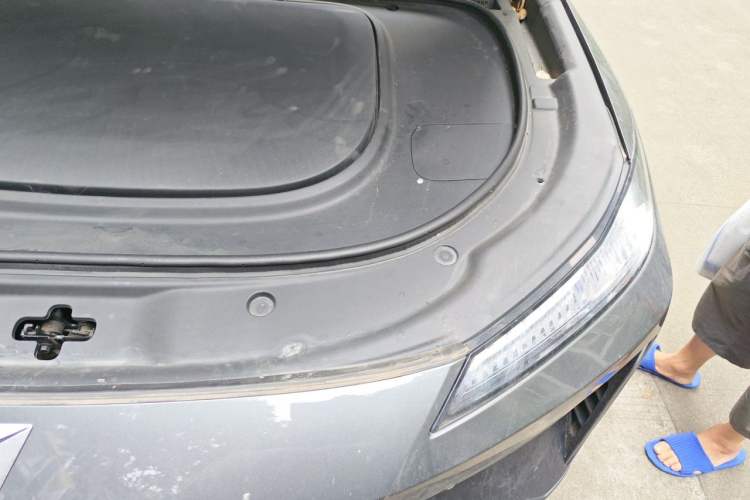 Used Deepal S07 2025 215Max Huawei Qiankun Intelligent Driving ADS SE Range-Extended Version Engine Bay Left
