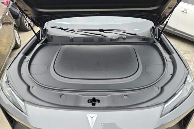 Used Deepal S07 2025 Deepal Intelligent Driving AD PRO Range-Extended Version Engine Bay