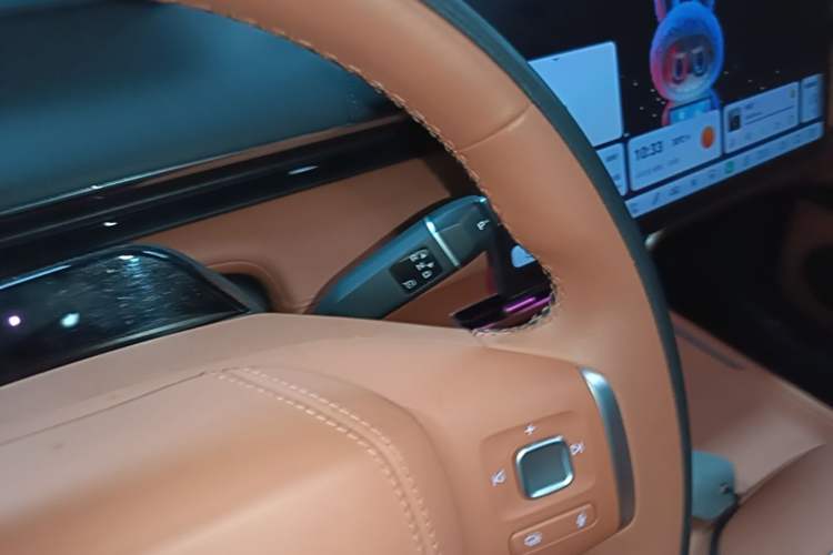 Used Deepal S07 2025 215Max Deep Blue Intelligent Driving AD PRO Range-Extended Version Gear Lever