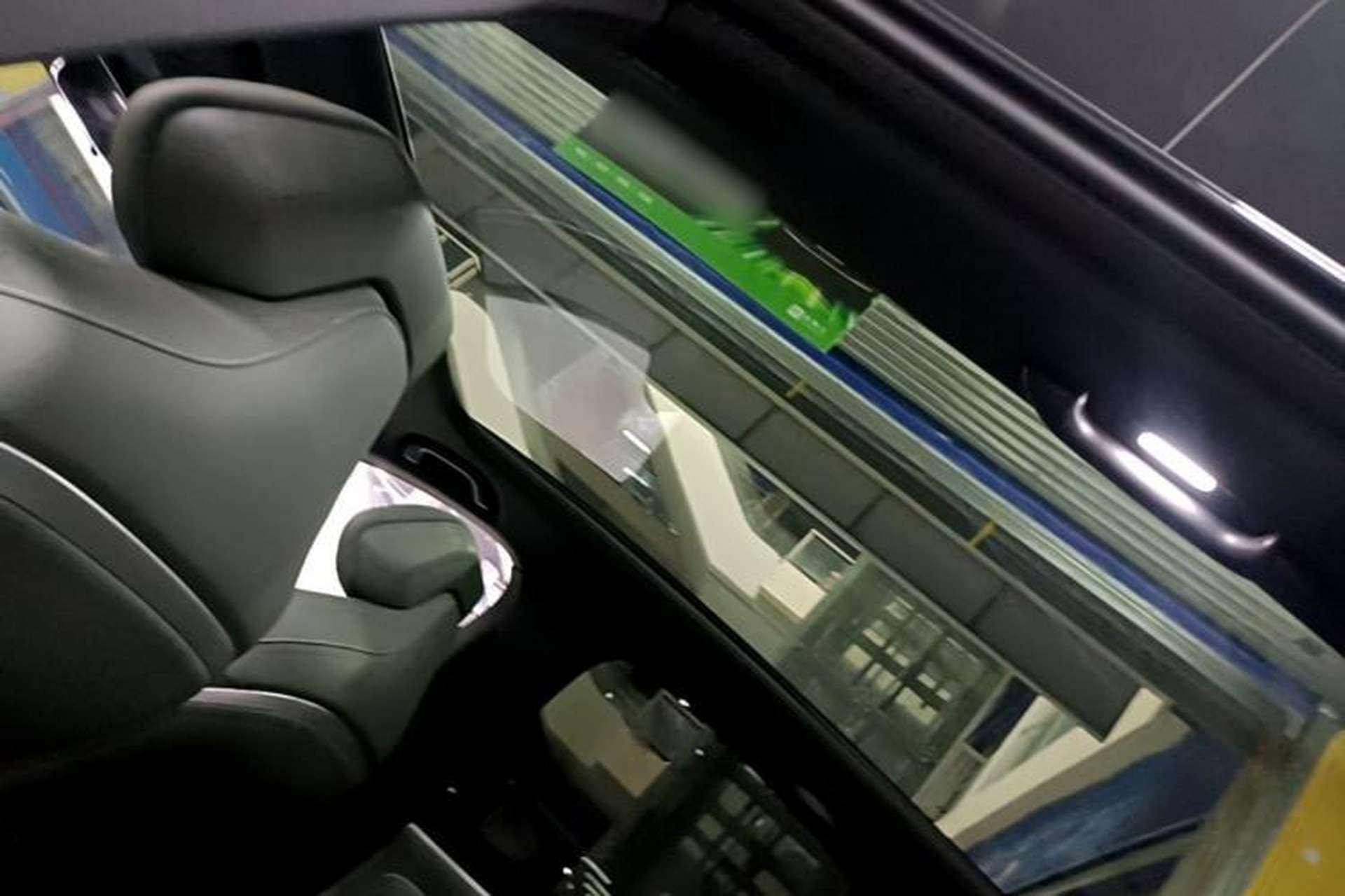 Used Deepal S07 2025 215Max Huawei Qiankun Intelligent Driving ADS SE Range-Extended Version Headliner