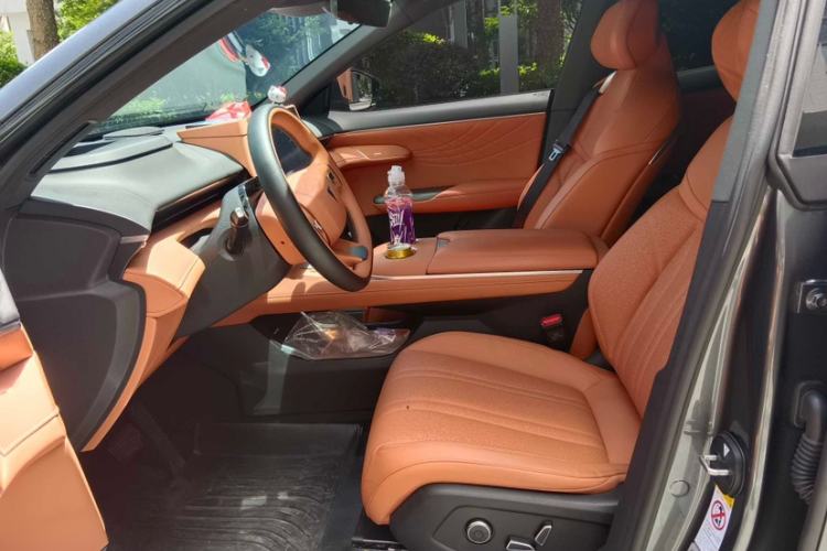 Used Deepal S07 2025 215Max Deep Blue Intelligent Driving AD PRO Range-Extended Version Interior 1
