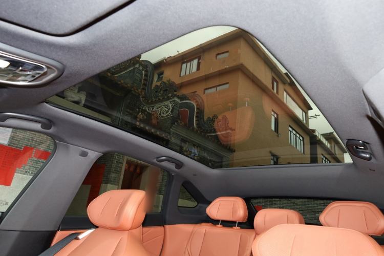 Used Deepal S07 2025 285Max Huawei Qiankun Intelligent Driving ADS SE Range-Extended Version Interior 11