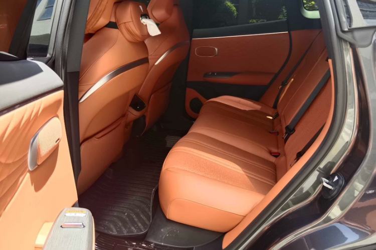 Used Deepal S07 2025 215Max Deep Blue Intelligent Driving AD PRO Range-Extended Version Interior 2