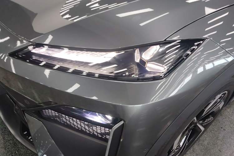 Used Deepal S07 2025 285Max Huawei Qiankun Intelligent Driving ADS SE Range-Extended Version Left Front Headlight