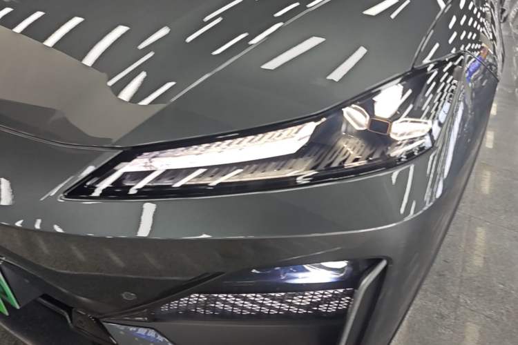 Used Deepal S07 2025 285Max Huawei Qiankun Intelligent Driving ADS SE Range-Extended Version Left Front Headlight