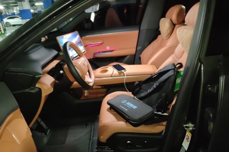 Used Deepal S07 2025 285Max Huawei Qiankun Intelligent Driving ADS SE Range-Extended Version Left Front Seat