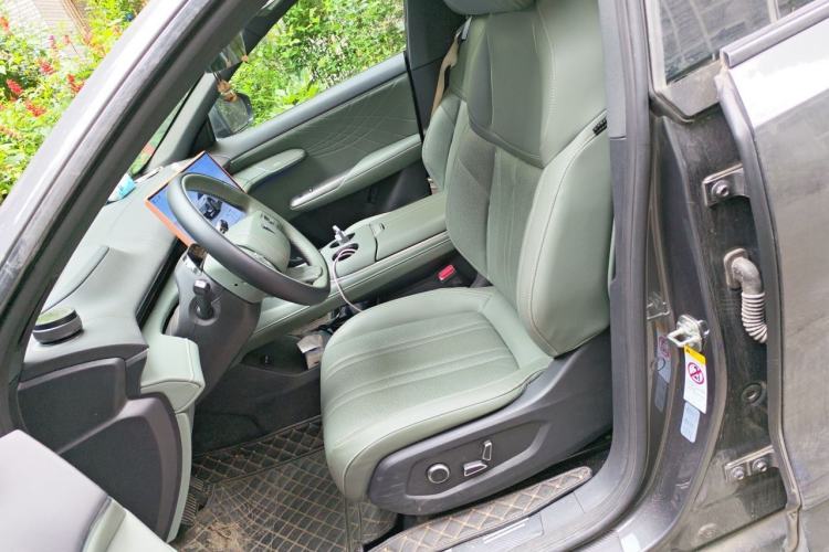 Used Deepal S07 2025 215Max Huawei Qiankun Intelligent Driving ADS SE Range-Extended Version Left Front Seat
