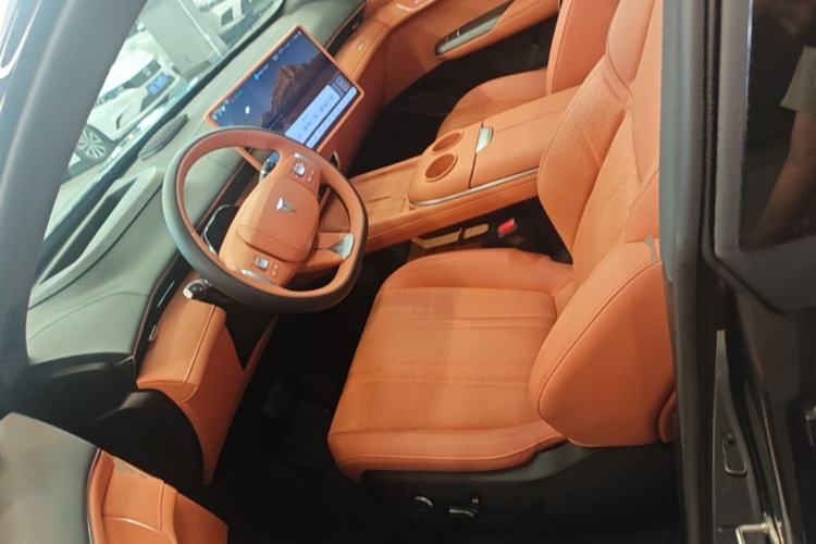 Used Deepal S07 2025 285Max Huawei Qiankun Intelligent Driving ADS SE Range-Extended Version Left Front Seat