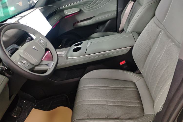 Used Deepal S07 2025 Deepal 520Max AD PRO Pure Electric Model with Advanced Driving Assist Left Front Seat