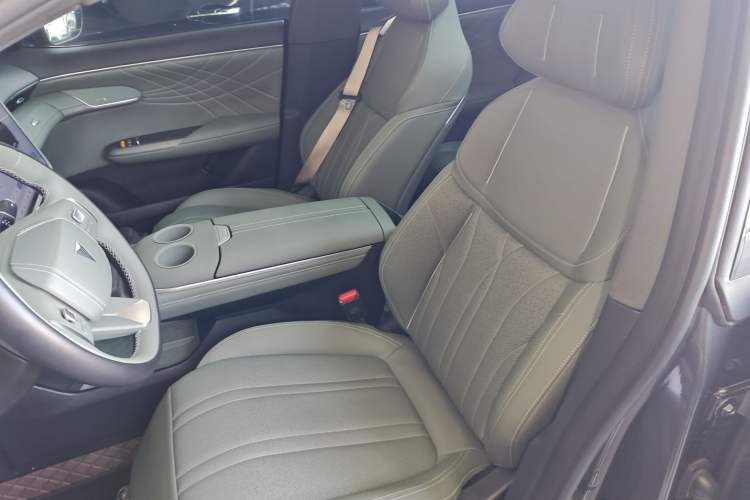 Used Deepal S07 2025 215Max Deep Blue Intelligent Driving AD PRO Range-Extended Version Left Front Seat