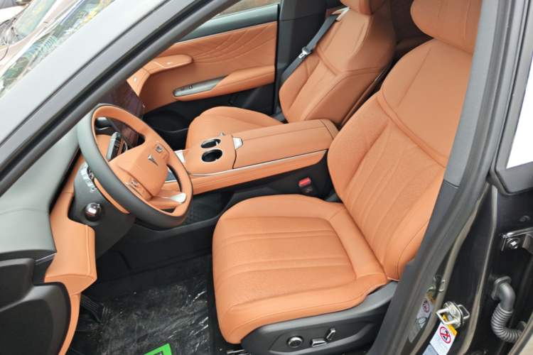 Used Deepal S07 2025 Deepal Intelligent Driving AD PRO Range-Extended Version Left Front Seat