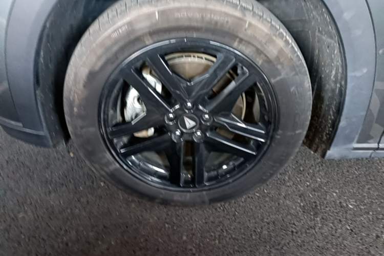 Used Deepal S07 2025 Deepal 520Max AD PRO Pure Electric Model with Advanced Driving Assist Left Front Wheel Hub