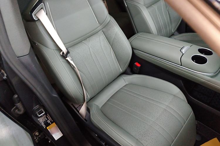 Used Deepal S07 2025 215Max Deep Blue Intelligent Driving AD PRO Range-Extended Version Right Front Seat