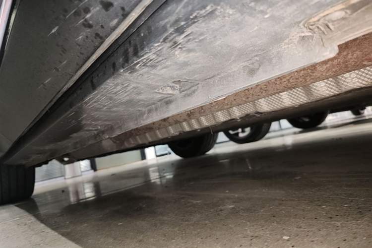 Used Deepal S07 2025 215Max Deep Blue Intelligent Driving AD PRO Range-Extended Version Right Side Sill