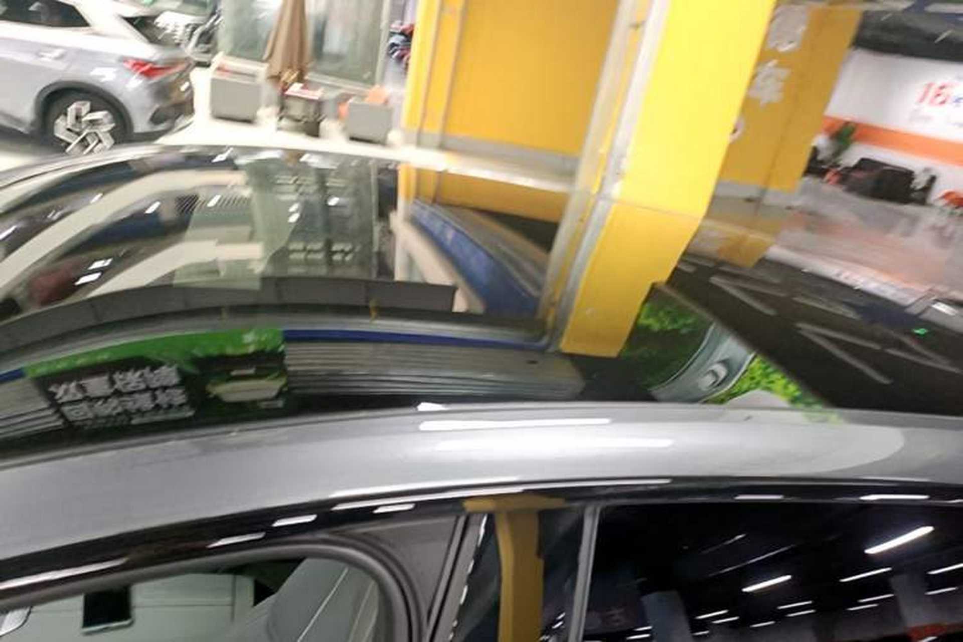 Used Deepal S07 2025 215Max Huawei Qiankun Intelligent Driving ADS SE Range-Extended Version Roof
