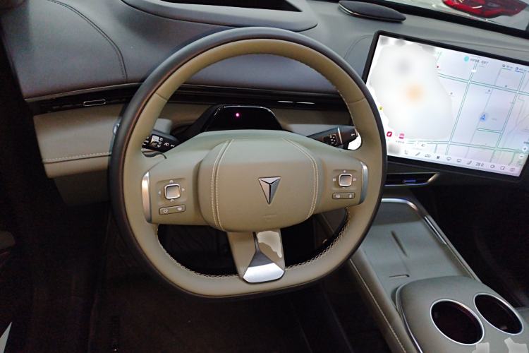 Used Deepal S07 2025 215Max Deep Blue Intelligent Driving AD PRO Range-Extended Version Steering Wheel