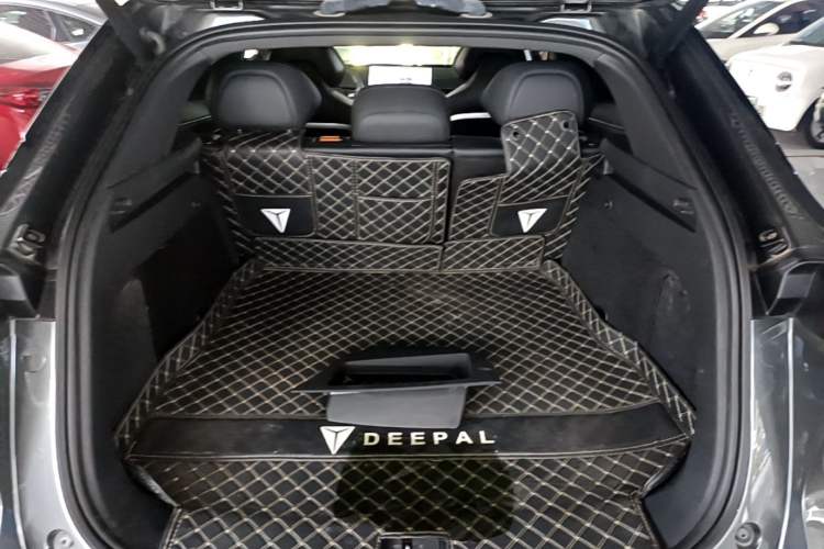 Used Deepal S07 2025 Deepal 520Max AD PRO Pure Electric Model with Advanced Driving Assist Trunk