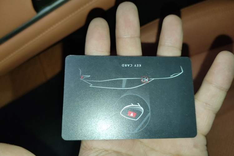 Used Deepal S07 2025 285Max Huawei Qiankun Intelligent Driving ADS SE Range-Extended Version Vehicle Key