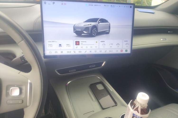 Used Deepal S07 2025 215Max Huawei Qiankun Intelligent Driving ADS SE Range-Extended Version Audio And AC Panel