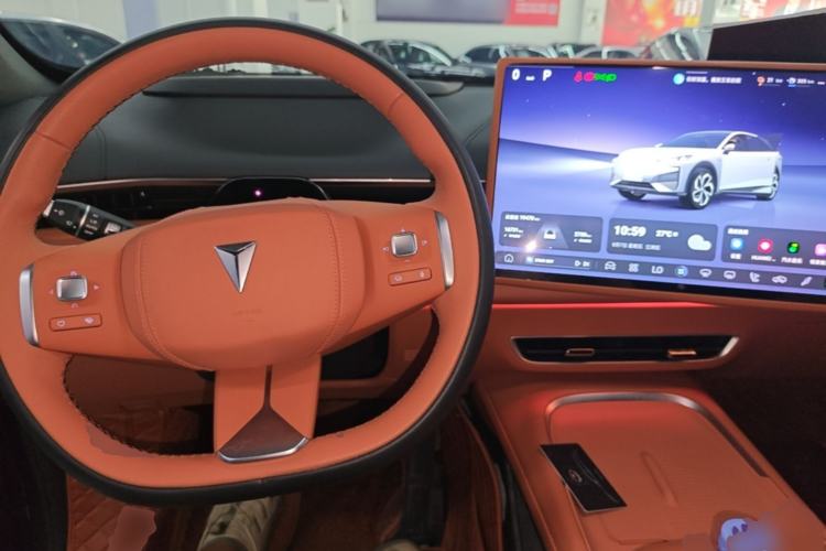 Used Deepal S07 2025 285Max Huawei Qiankun Intelligent Driving ADS SE Range-Extended Version Center Console