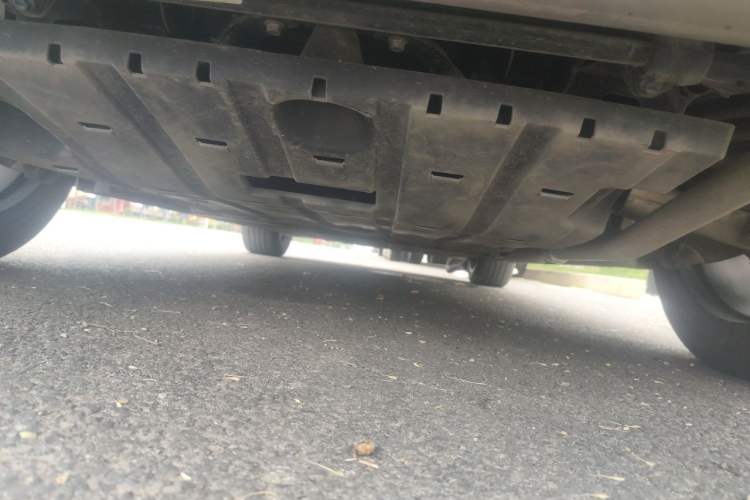 Used Deepal S07 2025 215Max Huawei Qiankun Intelligent Driving ADS SE Range-Extended Version Chassis Rear