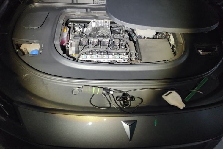 Used Deepal S07 2025 215Max Deep Blue Intelligent Driving AD PRO Range-Extended Version Engine Bay