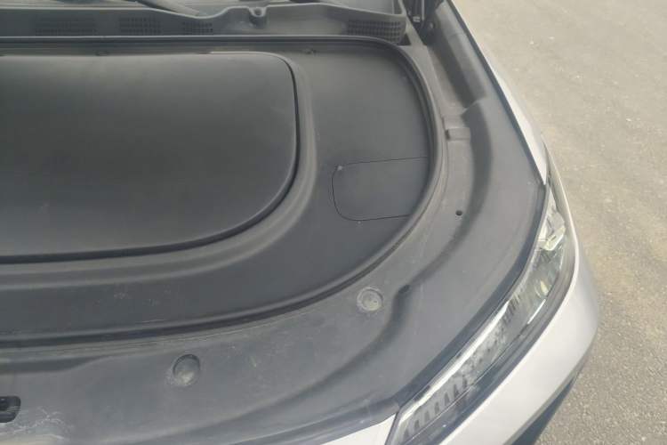 Used Deepal S07 2025 215Max Huawei Qiankun Intelligent Driving ADS SE Range-Extended Version Engine Bay Left