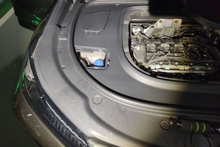 Used Deepal S07 2025 215Max Deep Blue Intelligent Driving AD PRO Range-Extended Version Engine Bay Right