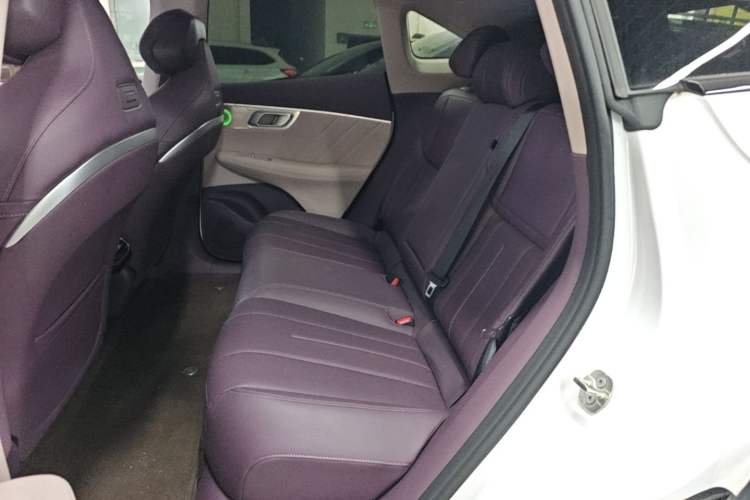 Used Deepal S07 2025 215Max Huawei Qiankun Intelligent Driving ADS SE Range-Extended Version Left Rear Seat