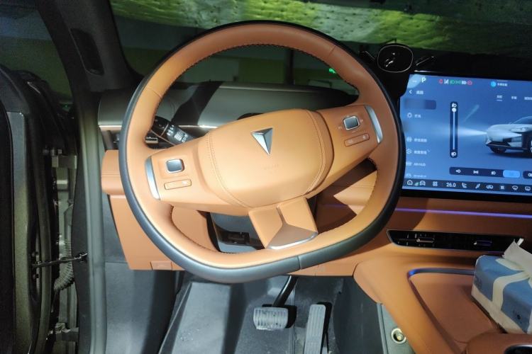 Used Deepal S07 2025 215Max Deep Blue Intelligent Driving AD PRO Range-Extended Version Steering Wheel