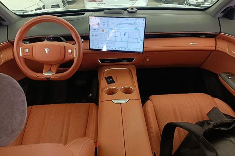 Used Deepal S07 2025 Deepal Intelligent Driving AD PRO Range-Extended Version Center Console