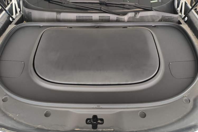 Used Deepal S07 2025 215Max Deep Blue Intelligent Driving AD PRO Range-Extended Version Engine Bay