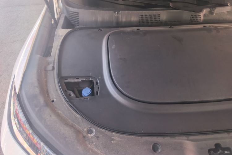 Used Deepal S07 2025 215Max Deep Blue Intelligent Driving AD PRO Range-Extended Version Engine Bay Right