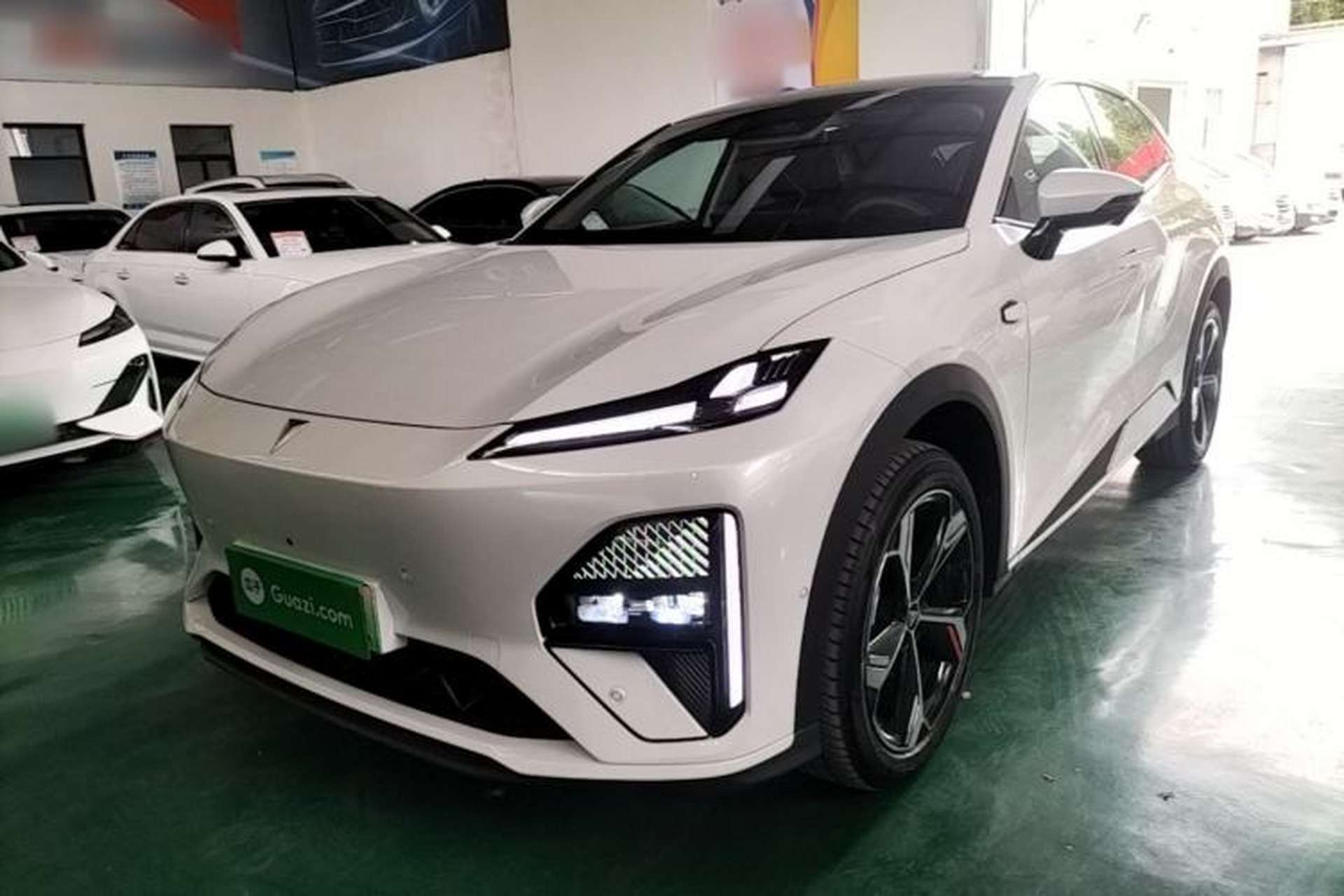 Used Deepal S07 2025 285Max Huawei Qiankun Intelligent Driving ADS SE Range-Extended Version Front Left 45 Deg