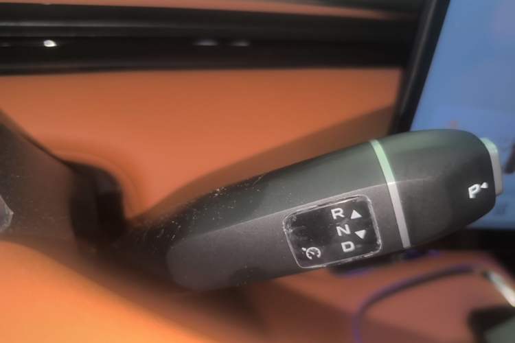 Used Deepal S07 2025 215Max Deep Blue Intelligent Driving AD PRO Range-Extended Version Gear Lever