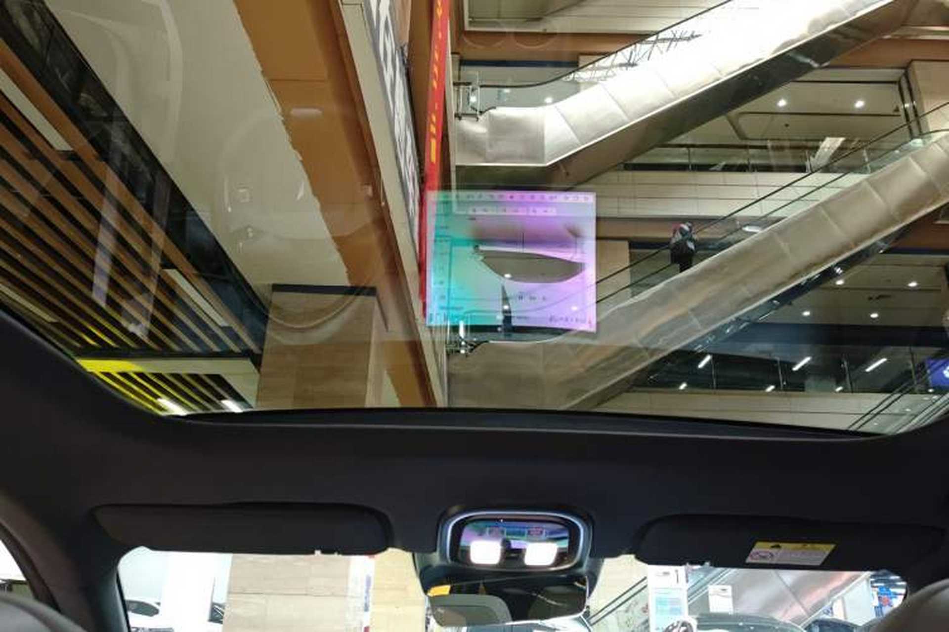 Used Deepal S07 2025 520Max Huawei Qiankun Intelligent Driving ADS SE Pure-Electric Version Headliner