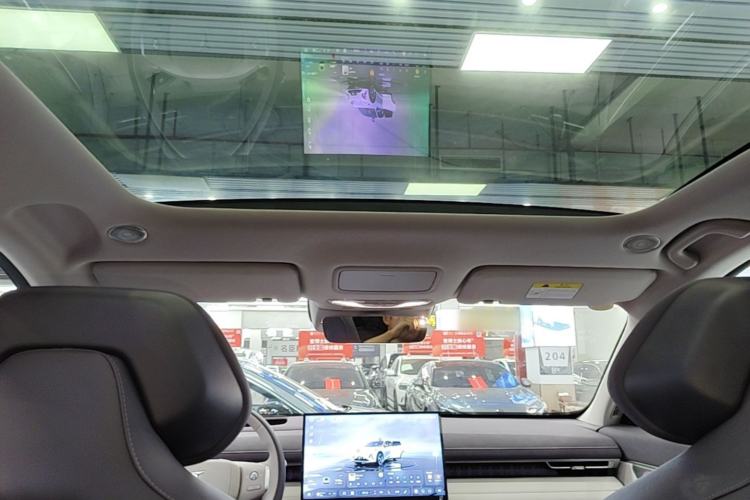 Used Deepal S07 2025 285Max Huawei Qiankun Intelligent Driving ADS SE Range-Extended Version Headliner