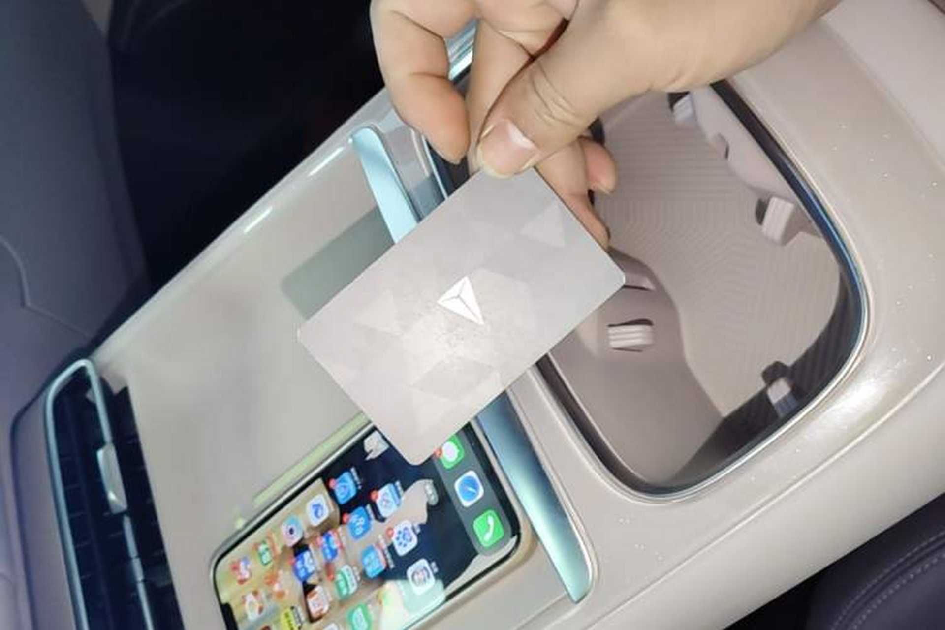 Used Deepal S07 2025 285Max Huawei Qiankun Intelligent Driving ADS SE Range-Extended Version Interior 1