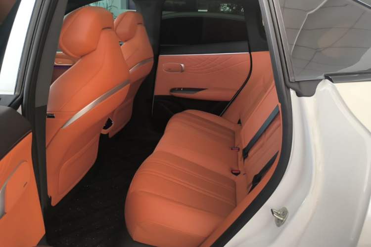 Used Deepal S07 2025 215Max Deep Blue Intelligent Driving AD PRO Range-Extended Version Left Rear Seat