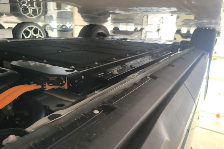 Used Deepal S07 2025 215Max Deep Blue Intelligent Driving AD PRO Range-Extended Version Left Side Sill